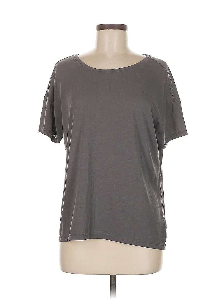 Pre-owned Athleta Short Sleeve T-shirt In Gray
