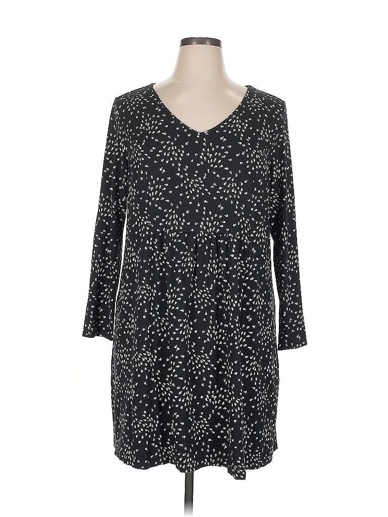 Click to view more detailed imagery on our partner's website Pre-owned Jjill Casual Dress In Black