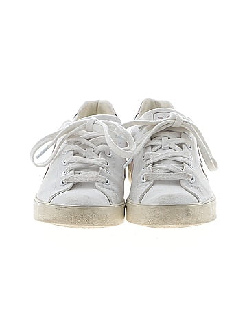 VEJA Sneakers (view 2)