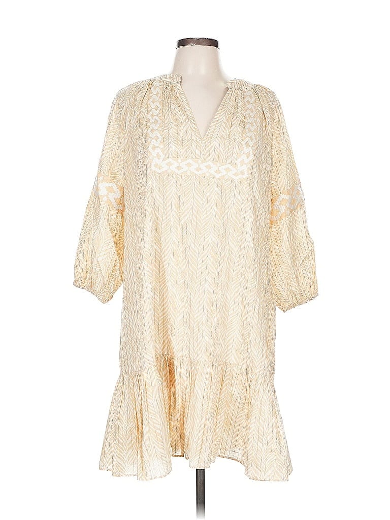 Click to view more detailed imagery on our partner's website Pre-owned Shoshanna Casual Dress In White