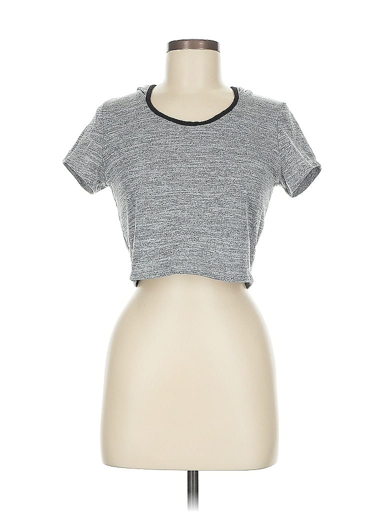 Click to view more detailed imagery on our partner's website Pre-owned Forever 21 Cardigan Sweater In Gray