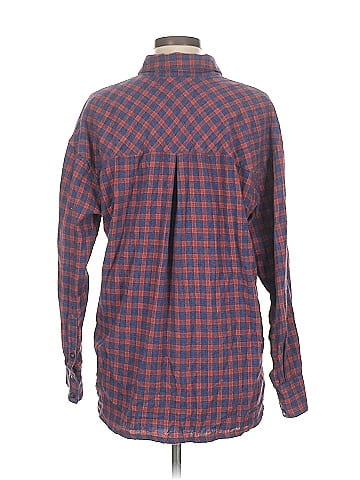 Xirena Long Sleeve Button-Down Shirt (view 2)