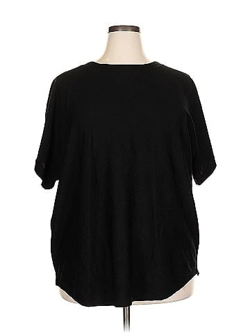 Melissa Paige Poncho (view 1)