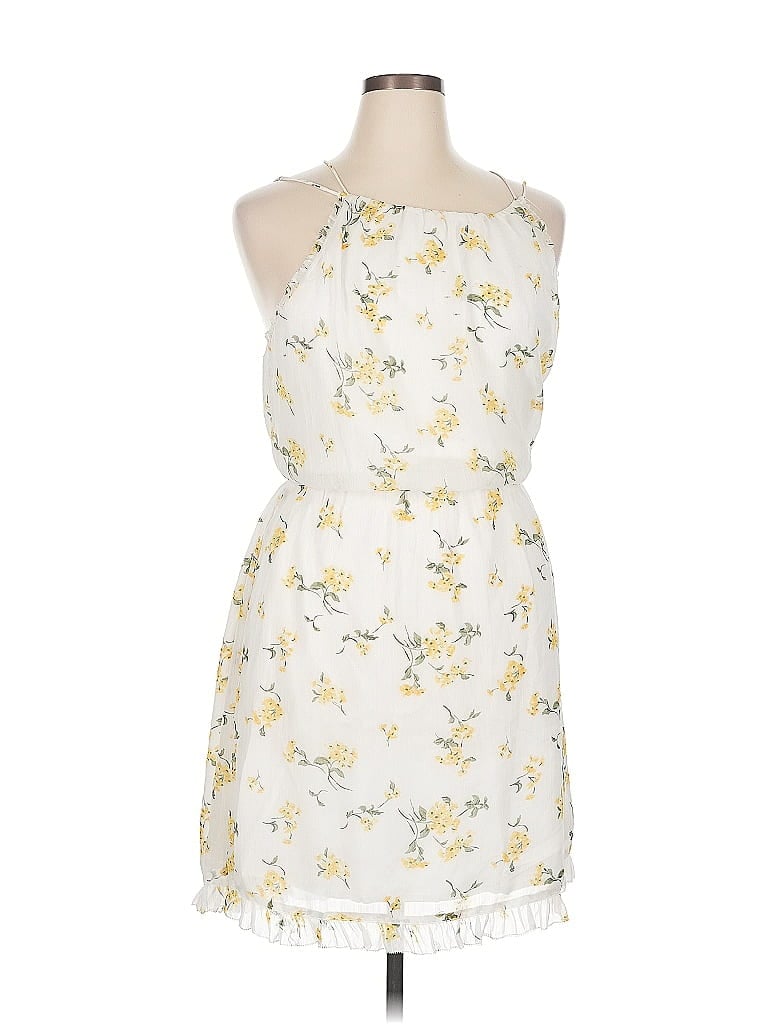 ABERCROMBIE & FITCH Pre-owned Cocktail Dress In White