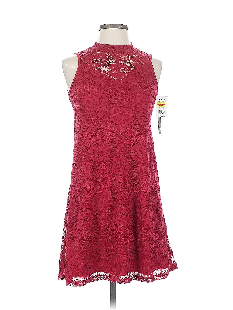 Liberty Love Cocktail Dress In Red
