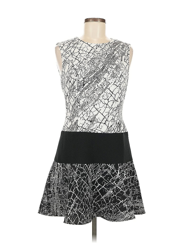 Click to view more detailed imagery on our partner's website Pre-owned Bcbgmaxazria Cocktail Dress In Silver