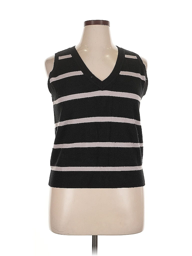 Pre-owned Torrid Sweater Vest In Black