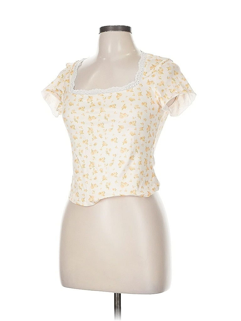 Pre-owned Shein Short Sleeve T-shirt In Yellow
