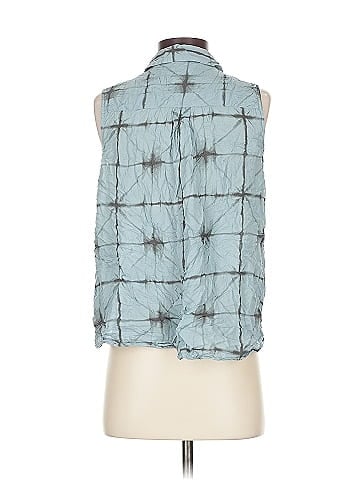 Rock & Republic Sleeveless Button-Down Shirt (view 2)