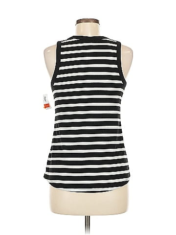 Old Navy Sleeveless Top (view 2)