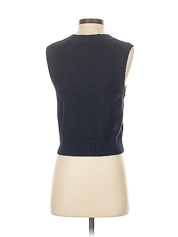 Gap Sleeveless Button-Down Shirt (view 2)