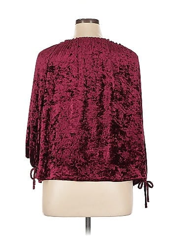 Jessica Simpson 3/4 Sleeve Top (view 2)