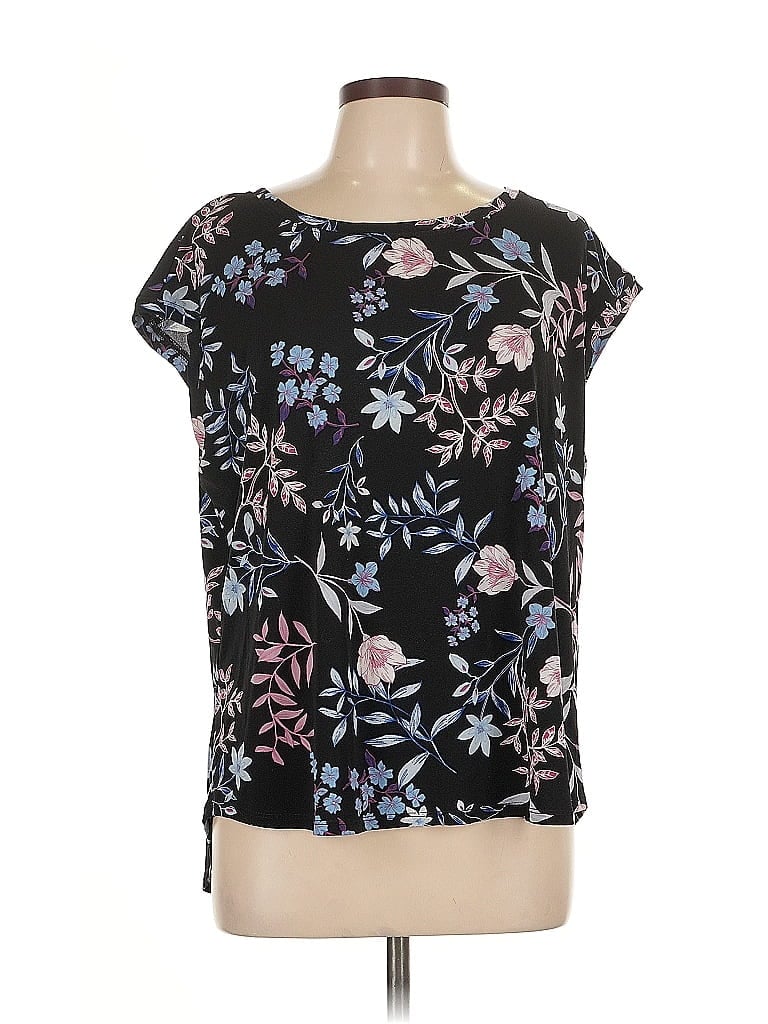 Click to view more detailed imagery on our partner's website Pre-owned Elle Casual Dress In Black