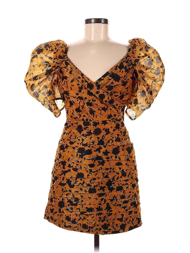 Pre-owned C/meo Collective Cocktail Dress In Gold