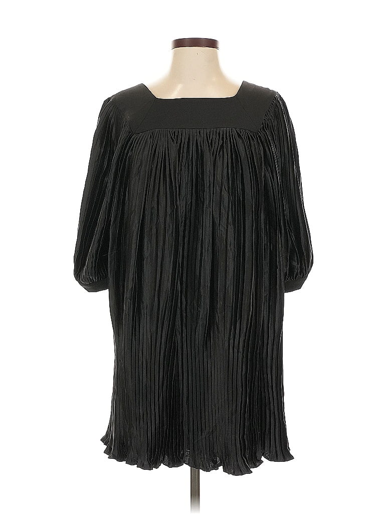 Pre-owned Thread Casual Dress In Black