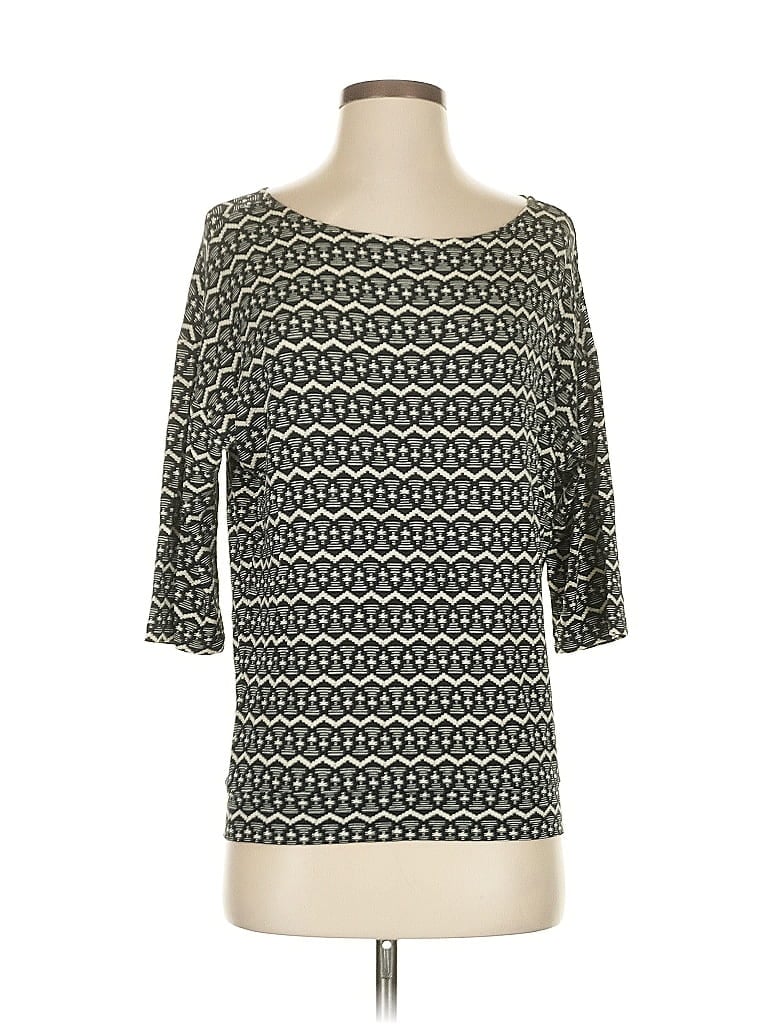 Click to view more detailed imagery on our partner's website Pre-owned Ann Taylor Loft 3/4 Sleeve Top Black Boatneck Tops