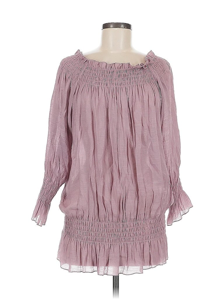 Click to view more detailed imagery on our partner's website Pre-owned Apricot 3/4 Sleeve Blouse In Pink