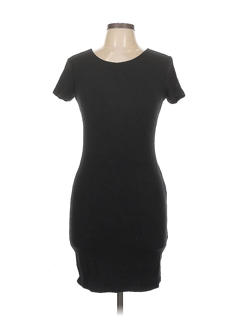 Click to view more detailed imagery on our partner's website Pre-owned Forever 21 Casual Dress In Black
