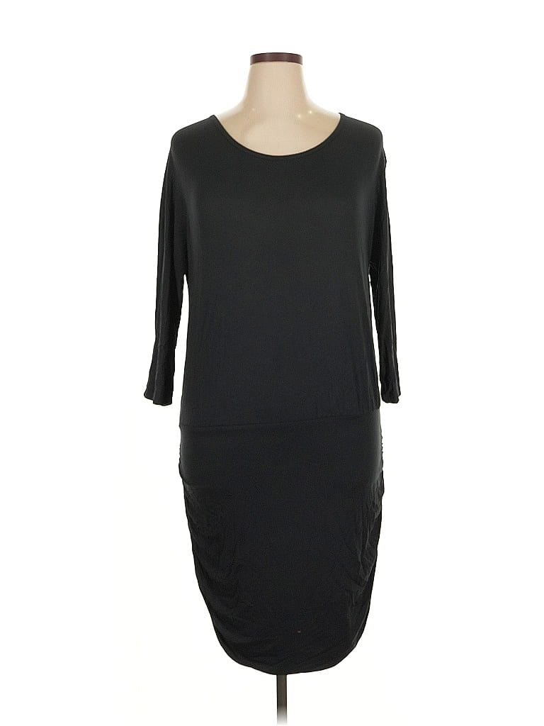 Pre-owned Venus Casual Dress In Black