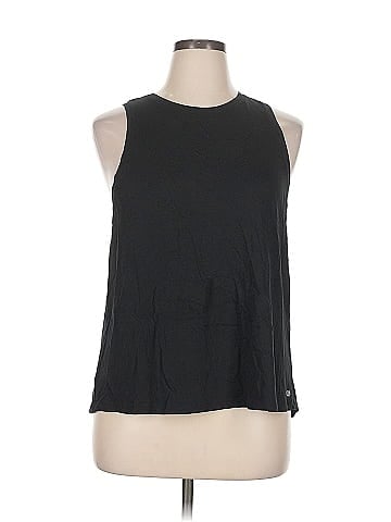 Victoria Sport Sleeveless T-Shirt (view 1)