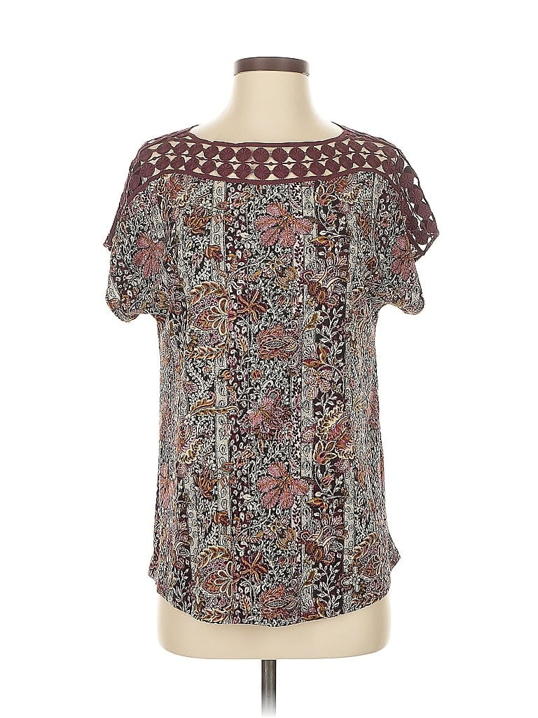 Click to view more detailed imagery on our partner's website Pre-owned Cato Short Sleeve Blouse In Burgundy