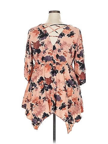Torrid 3/4 Sleeve Blouse (view 2)