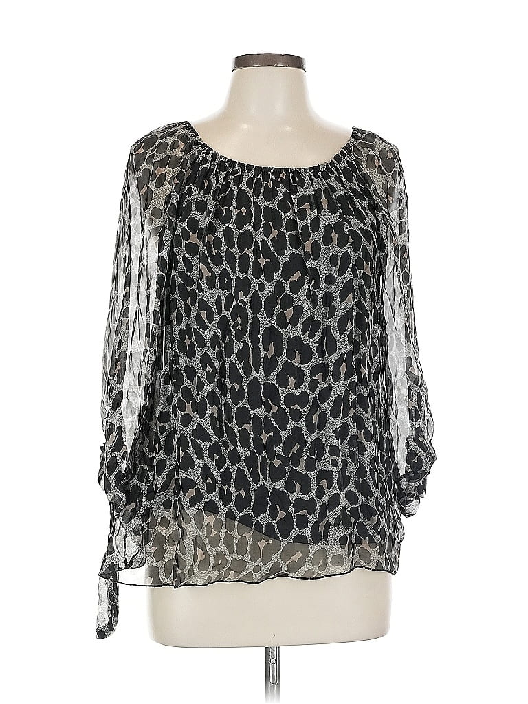Click to view more detailed imagery on our partner's website Pre-owned Tempo Paris 3/4 Sleeve Silk Top Silver Cold Shoulder Neckline Tops