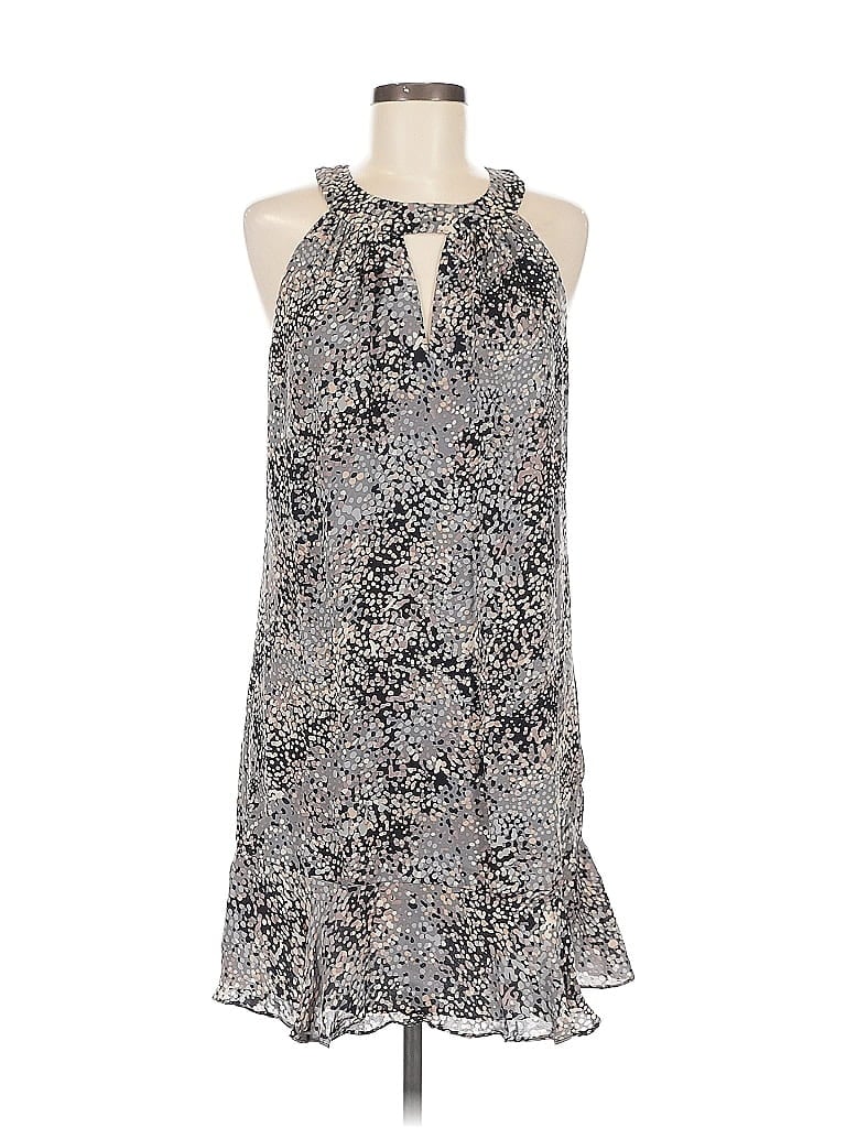 Pre-owned Alice & Trixie Casual Dress In Gray