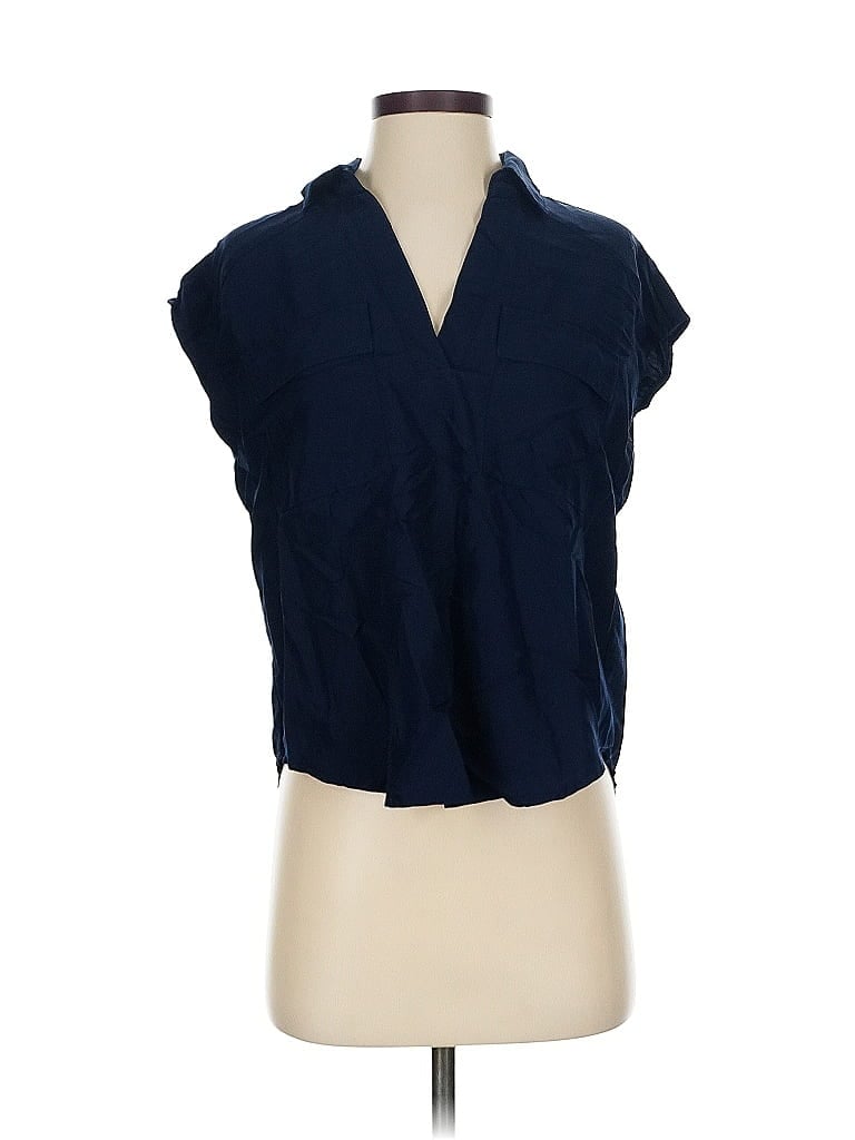 Pre-owned Old Navy Sleeveless Button Down Shirt In Blue