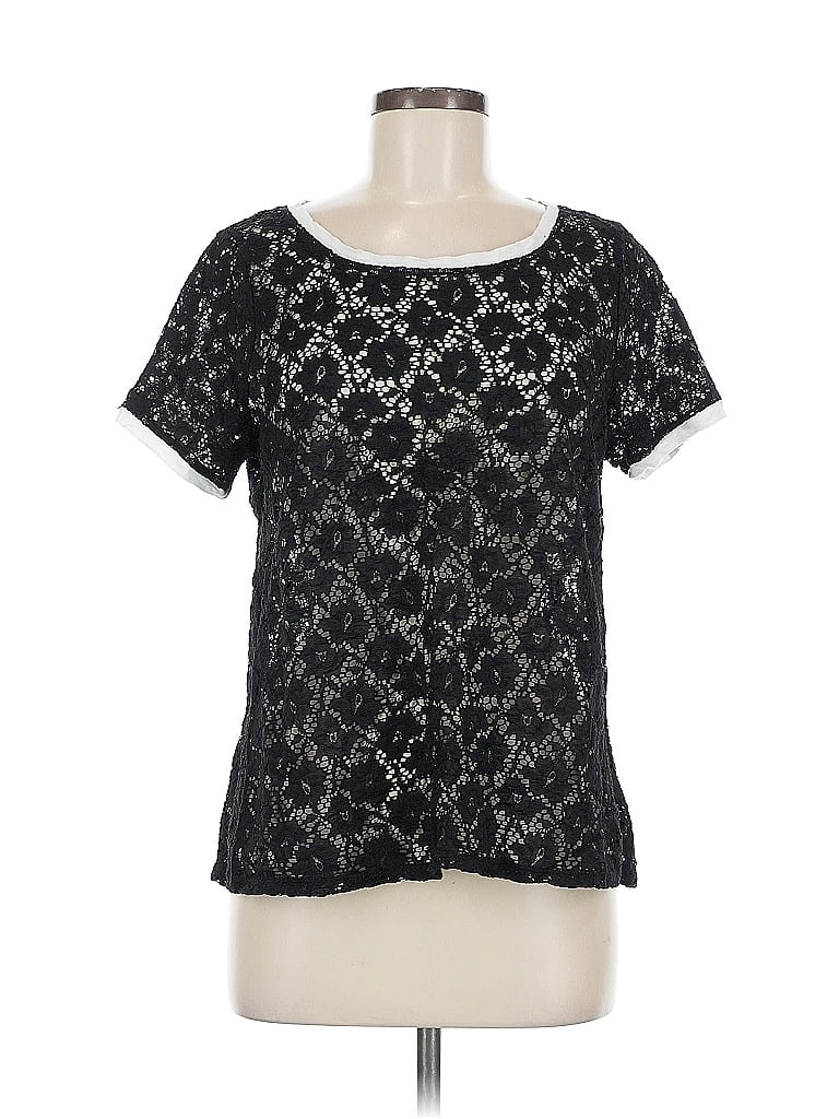 Pre-owned Torrid Short Sleeve Top Black Scoop Neck Tops