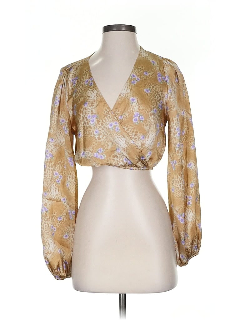 Click to view more detailed imagery on our partner's website Pre-owned Blue Blush 3/4 Sleeve Blouse In Gold