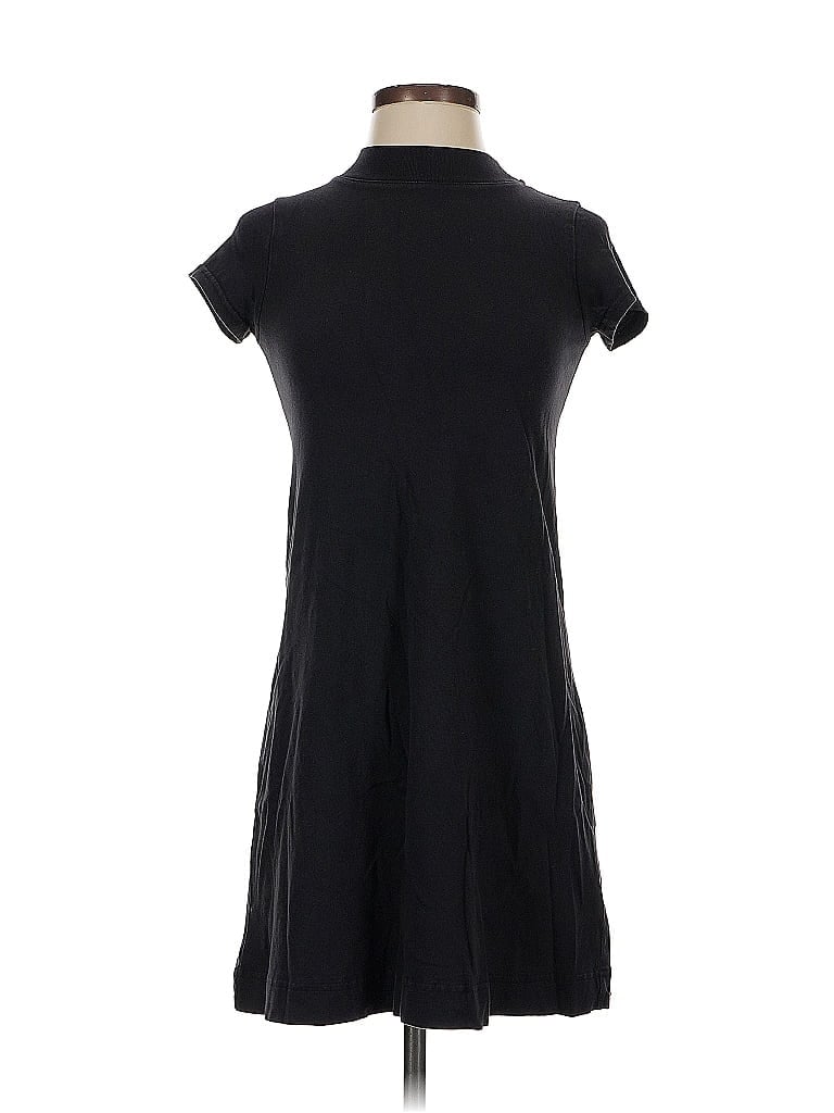 Click to view more detailed imagery on our partner's website Pre-owned Everlane Casual Dress In Black