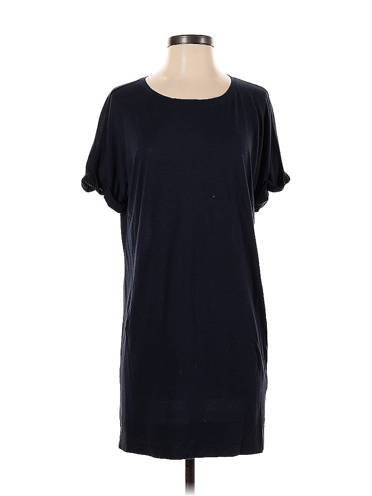 Pre-owned Vince Casual Dress In Black