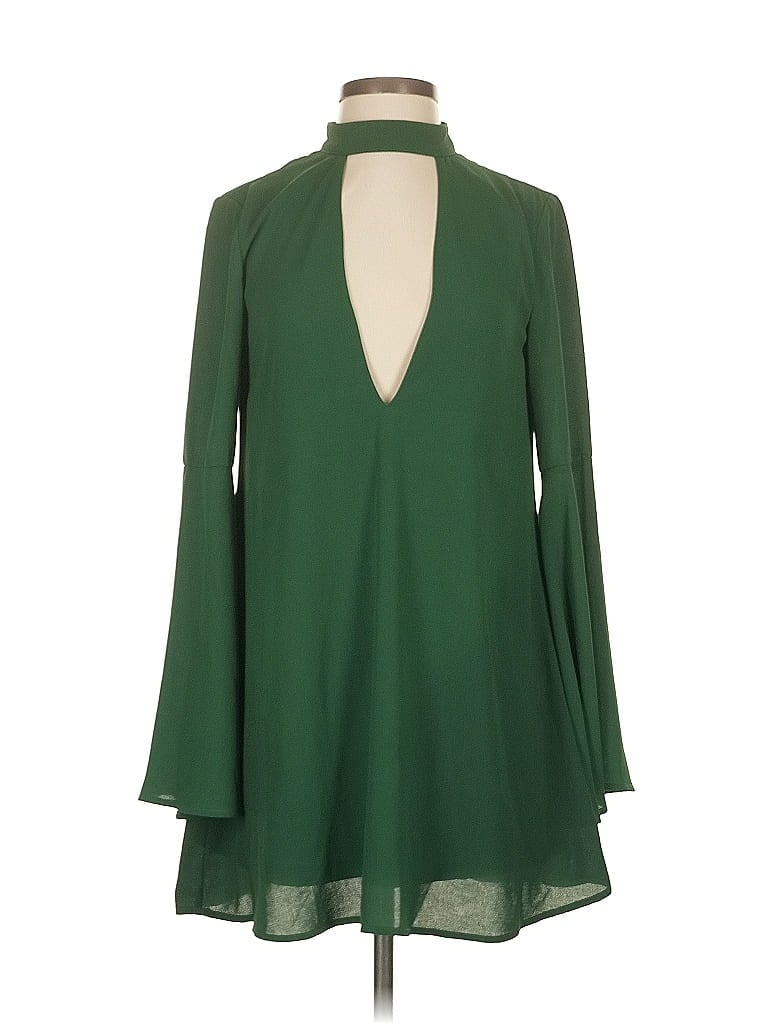 Click to view more detailed imagery on our partner's website Pre-owned Lulus Casual Dress In Green