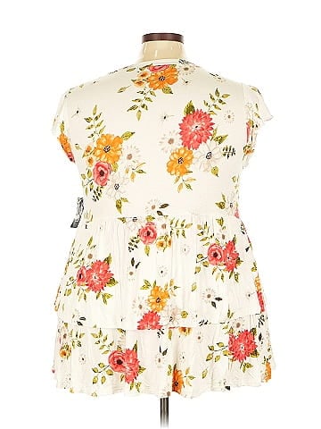 Torrid Short Sleeve Blouse (view 2)