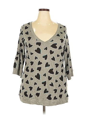 Torrid 3/4 Sleeve Top (view 1)