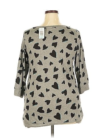 Torrid 3/4 Sleeve Top (view 2)