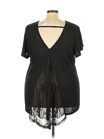 Torrid Short Sleeve Top (view 2)