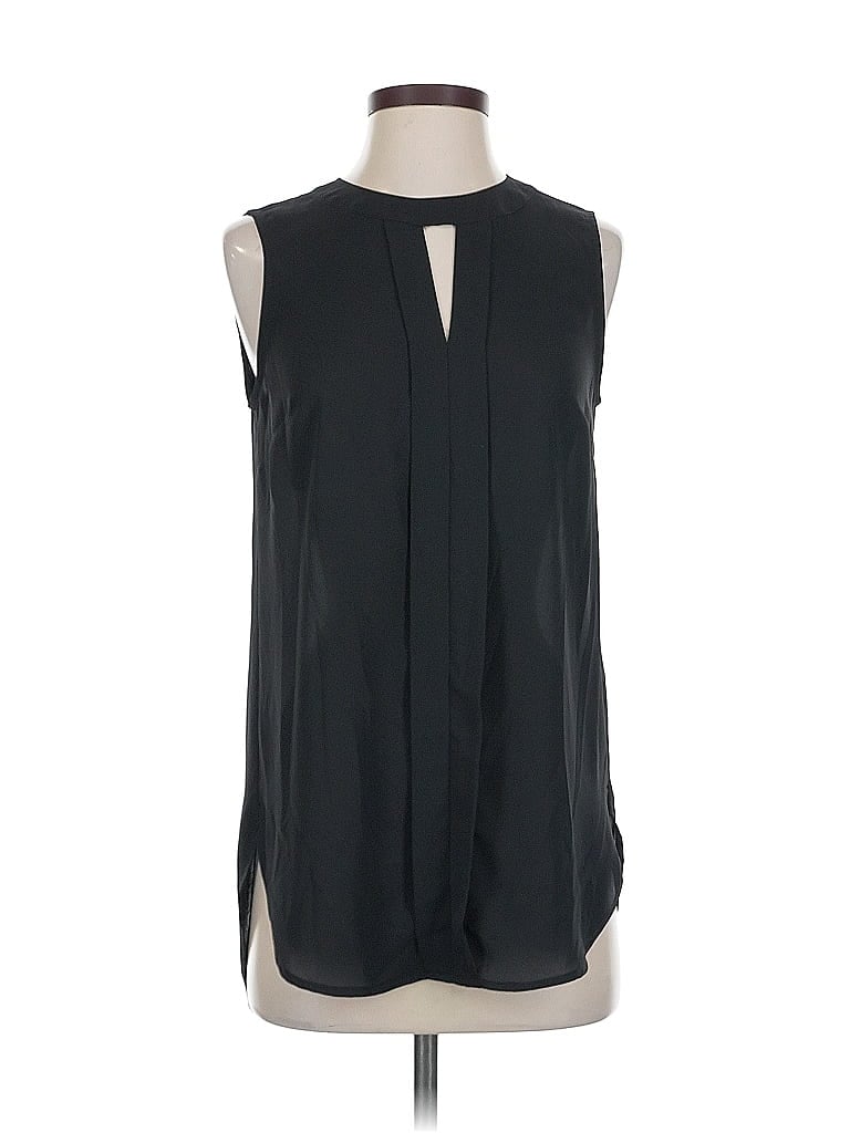 Pre-owned Vince Camuto Sleeveless Blouse In Black