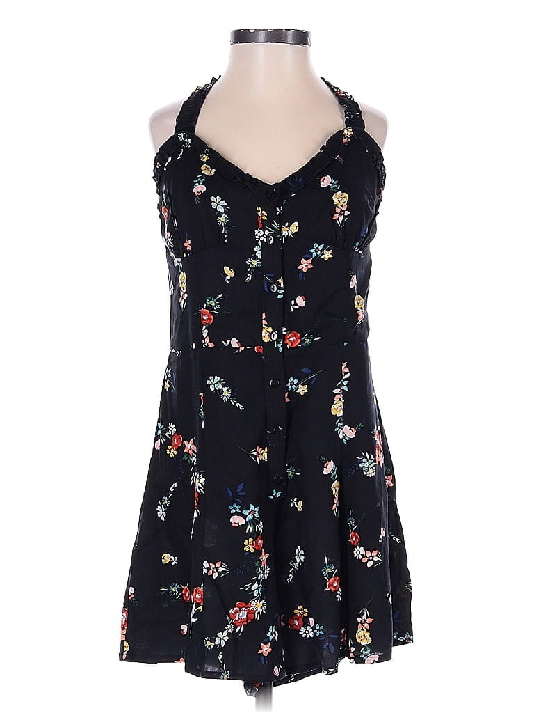 Click to view more detailed imagery on our partner's website Pre-owned Urban Outfitters Romper In Black