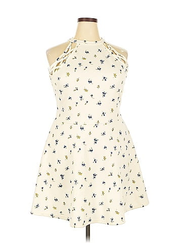 No Boundaries Casual Dress (view 1)