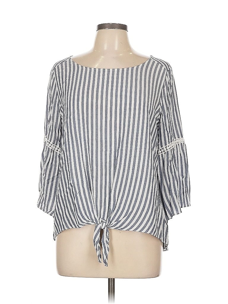 Pre-owned I.n. Studio 3/4 Sleeve Blouse In Gray