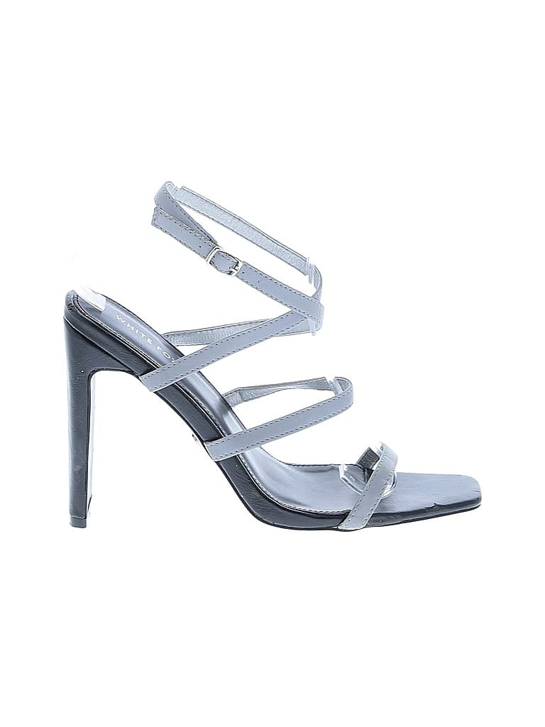 Pre-owned White Fox Heels In Gray