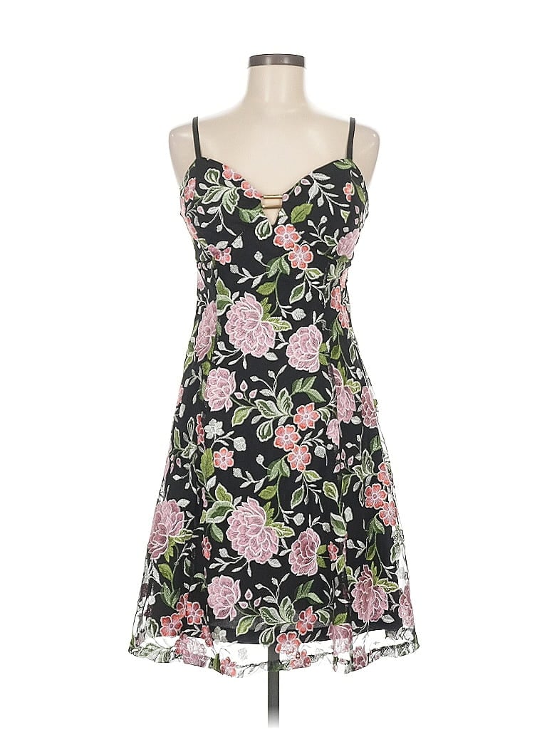 Pre-owned Guess Cocktail Dress In Black