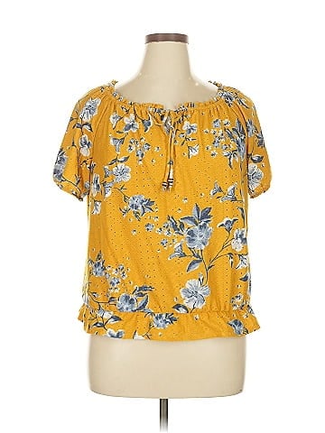 Apt. 9 Short Sleeve Blouse (view 1)
