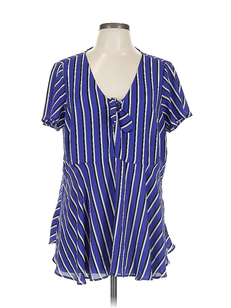 Pre-owned Torrid Short Sleeve Blouse In Blue