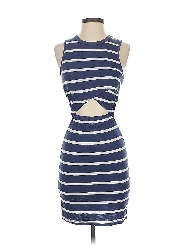 Pre-owned T.la Casual Dress In Blue