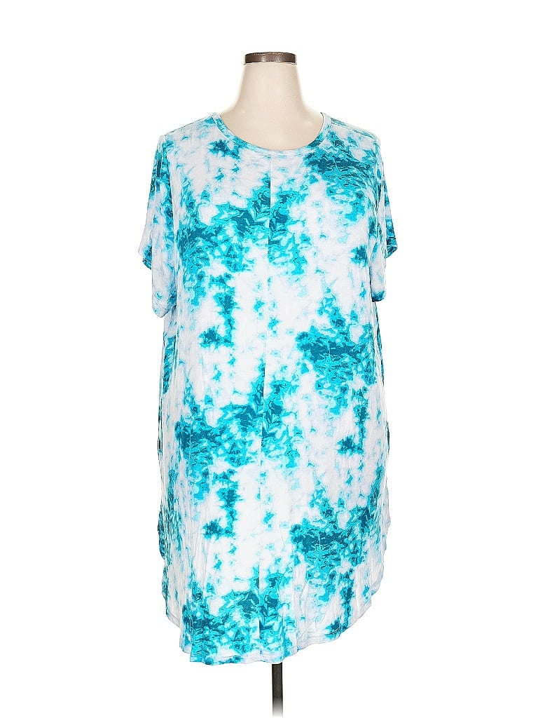 Click to view more detailed imagery on our partner's website Pre-owned Livi Short Sleeve T-shirt In Blue