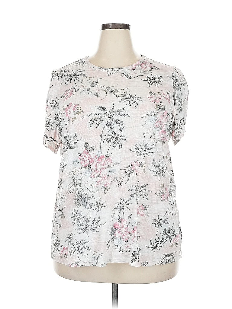 Pre-owned Torrid Short Sleeve T-shirt In Silver