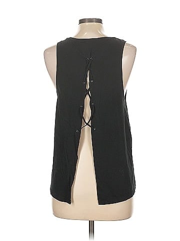 Victoria Sport Sleeveless T-Shirt (view 2)